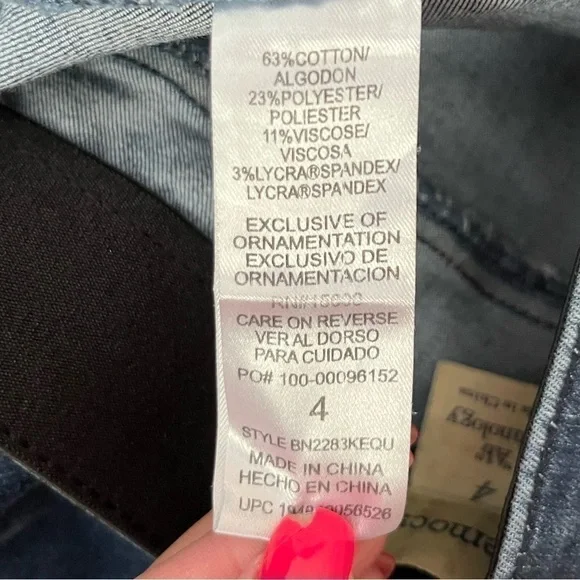 Democracy AB Technology High Rise Distressed Straight Leg Jeans - Picture 7 of 7